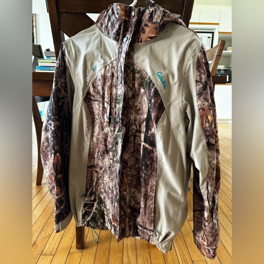 Women’s Camo Outfit